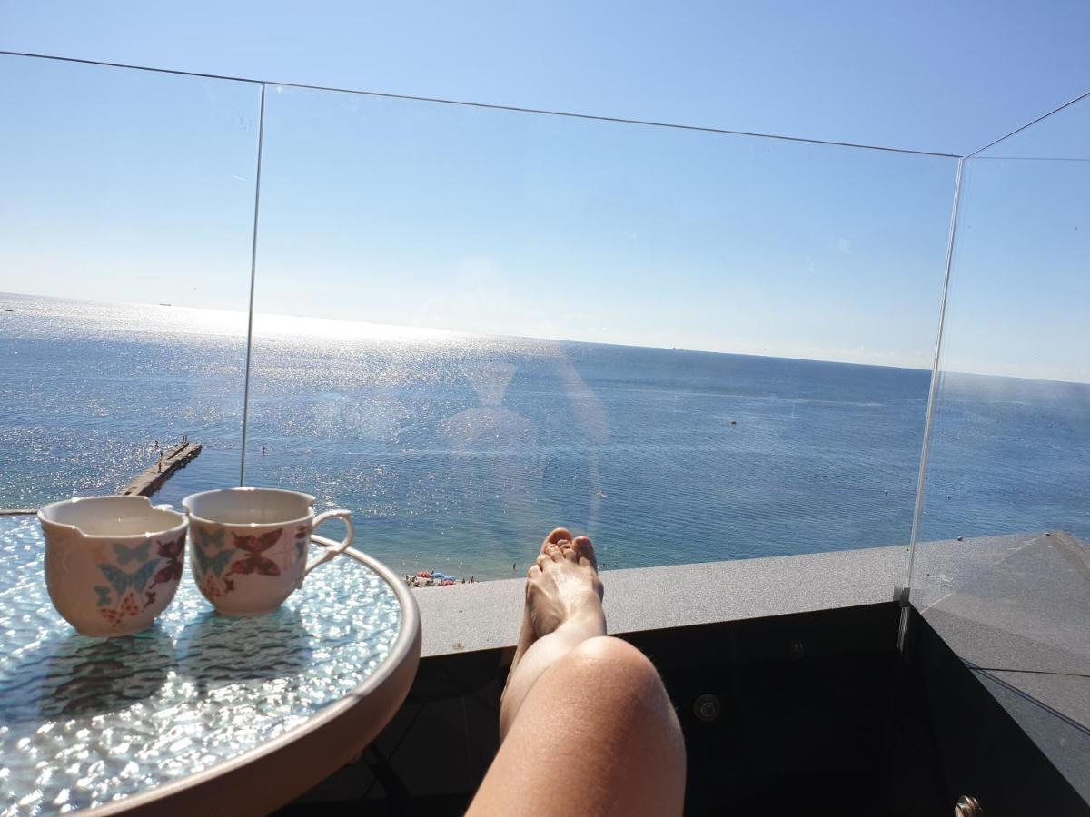 公寓 Premium Seaview 50 Meters From The роскошные с прямым видом на море в 50 метрах от пляжа Cf 敖德萨